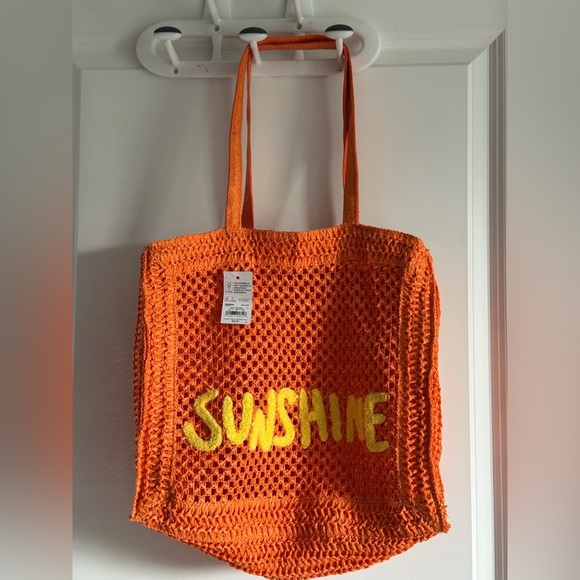 Soma Orange Crochet beach bag Tote with Yellow Sunshine - Picture 3 of 10